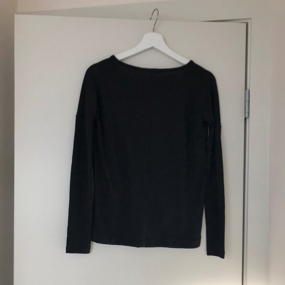 Rag & Bone Theo V-Neck Long Sleeve Tee - Picture 5 of 7